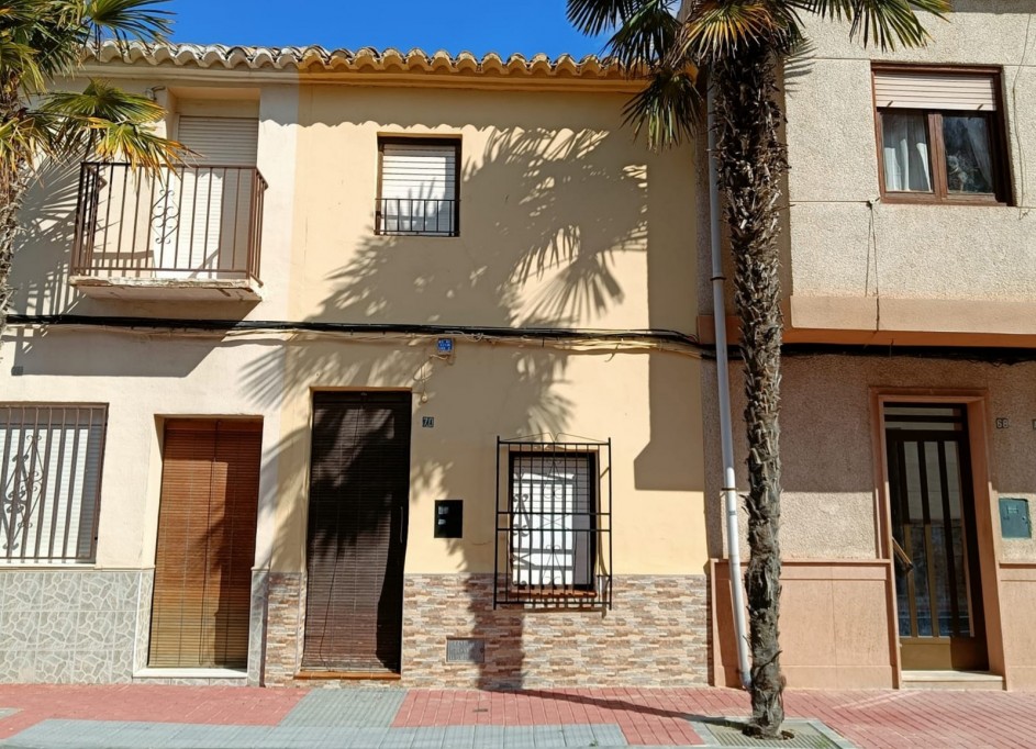 Videresalg - Byhus -
Hondón de los Fráiles