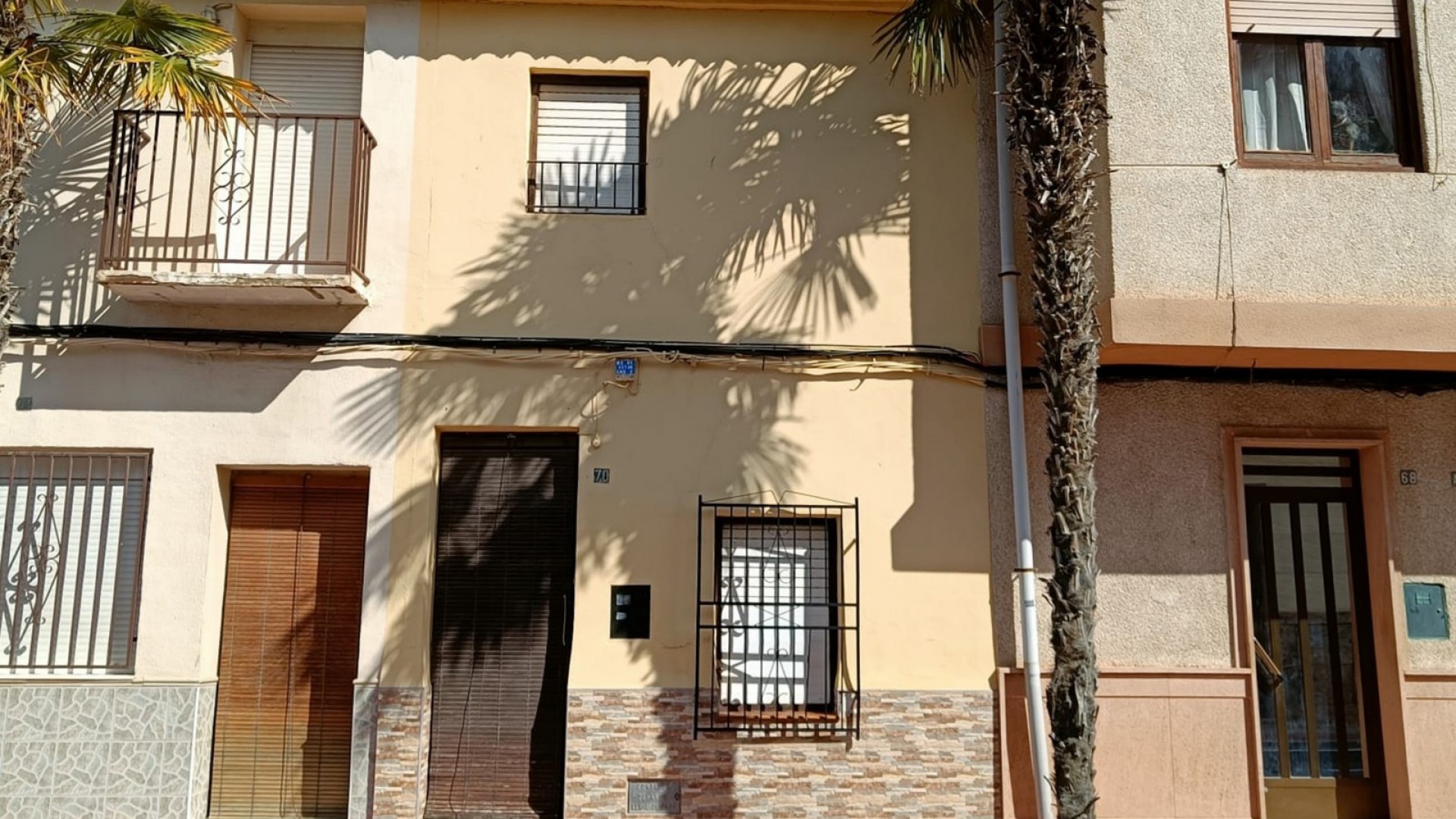 Videresalg - Byhus -
Hondón de los Fráiles