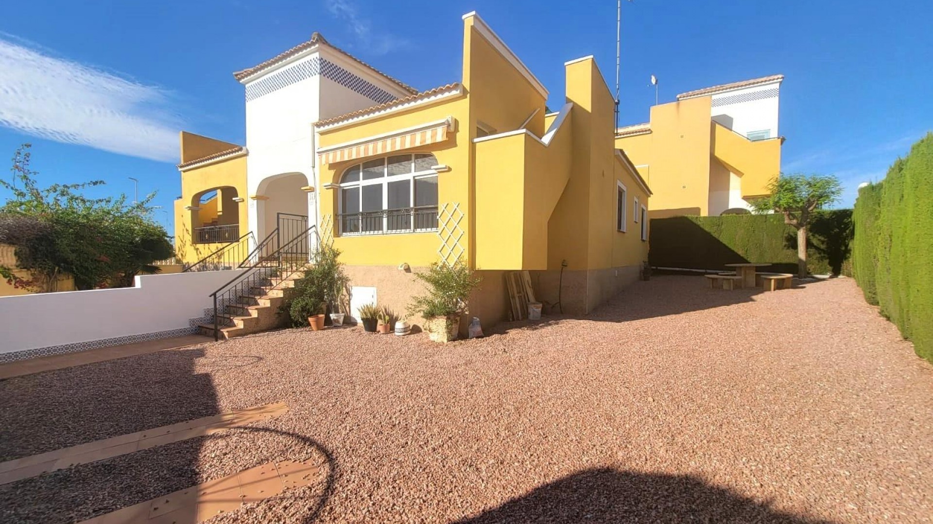 Videresalg - Byhus -
Los Montesinos - Los Montesinos - Urb. La Herrada