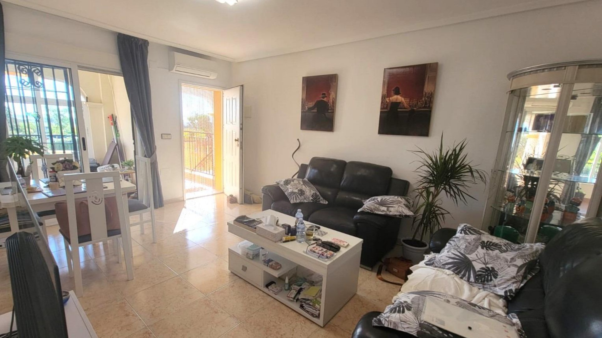 Videresalg - Byhus -
Los Montesinos - Los Montesinos - Urb. La Herrada