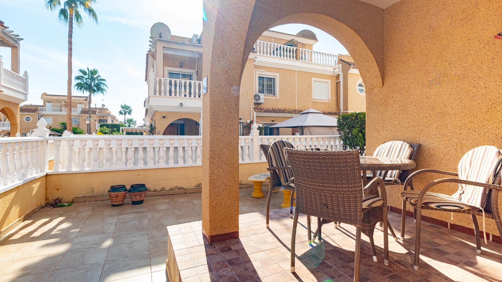 Videresalg - Byhus -
Orihuela Costa - Cabo Roig