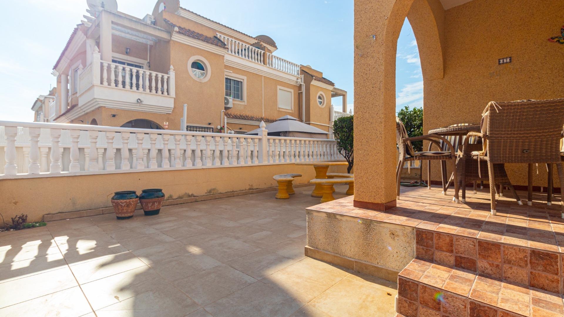 Videresalg - Byhus -
Orihuela Costa - Cabo Roig