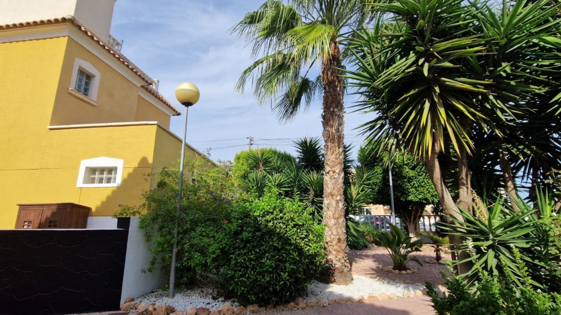 Videresalg - Byhus -
Orihuela Costa - La Florida