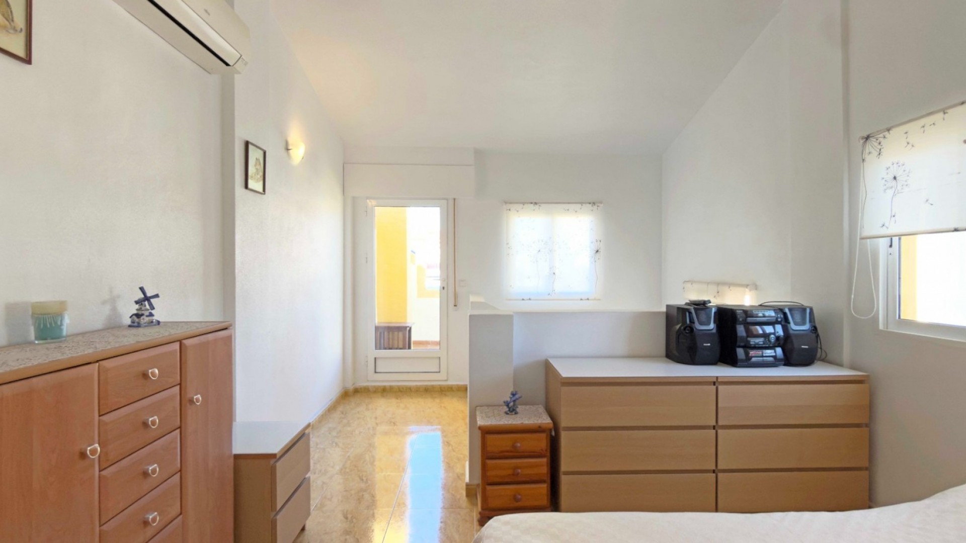 Videresalg - Byhus -
Orihuela Costa - Los Altos