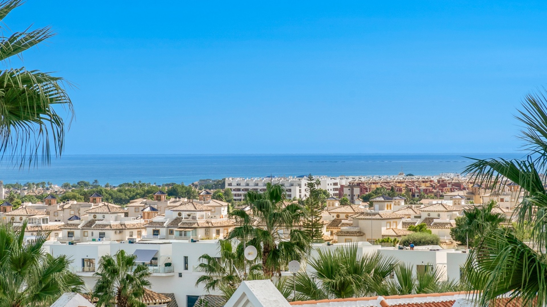 Videresalg - Byhus -
Orihuela Costa - Los Dolses