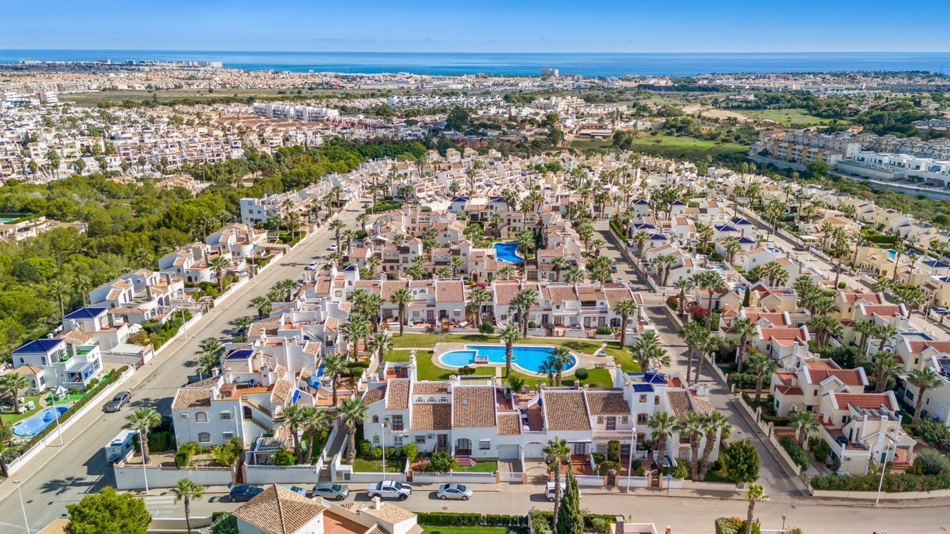 Videresalg - Byhus -
Orihuela Costa - Los Dolses