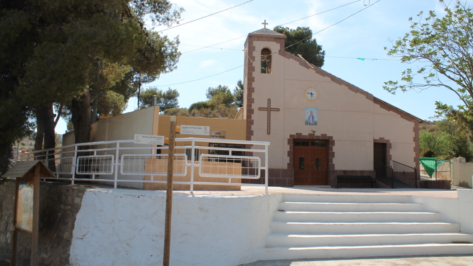 Videresalg - Byhus -
Peña de la Zafra de Arriba - Peña de la Zafra de Arriba Murcia