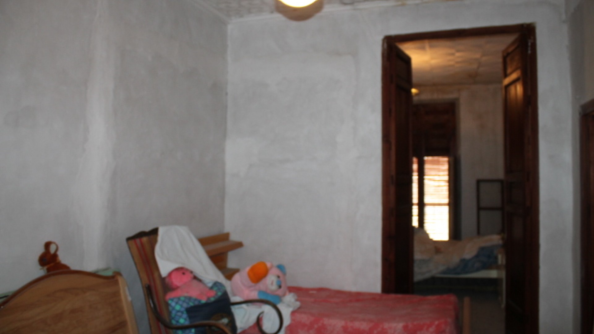 Videresalg - Byhus -
Pinoso - calle lepanto