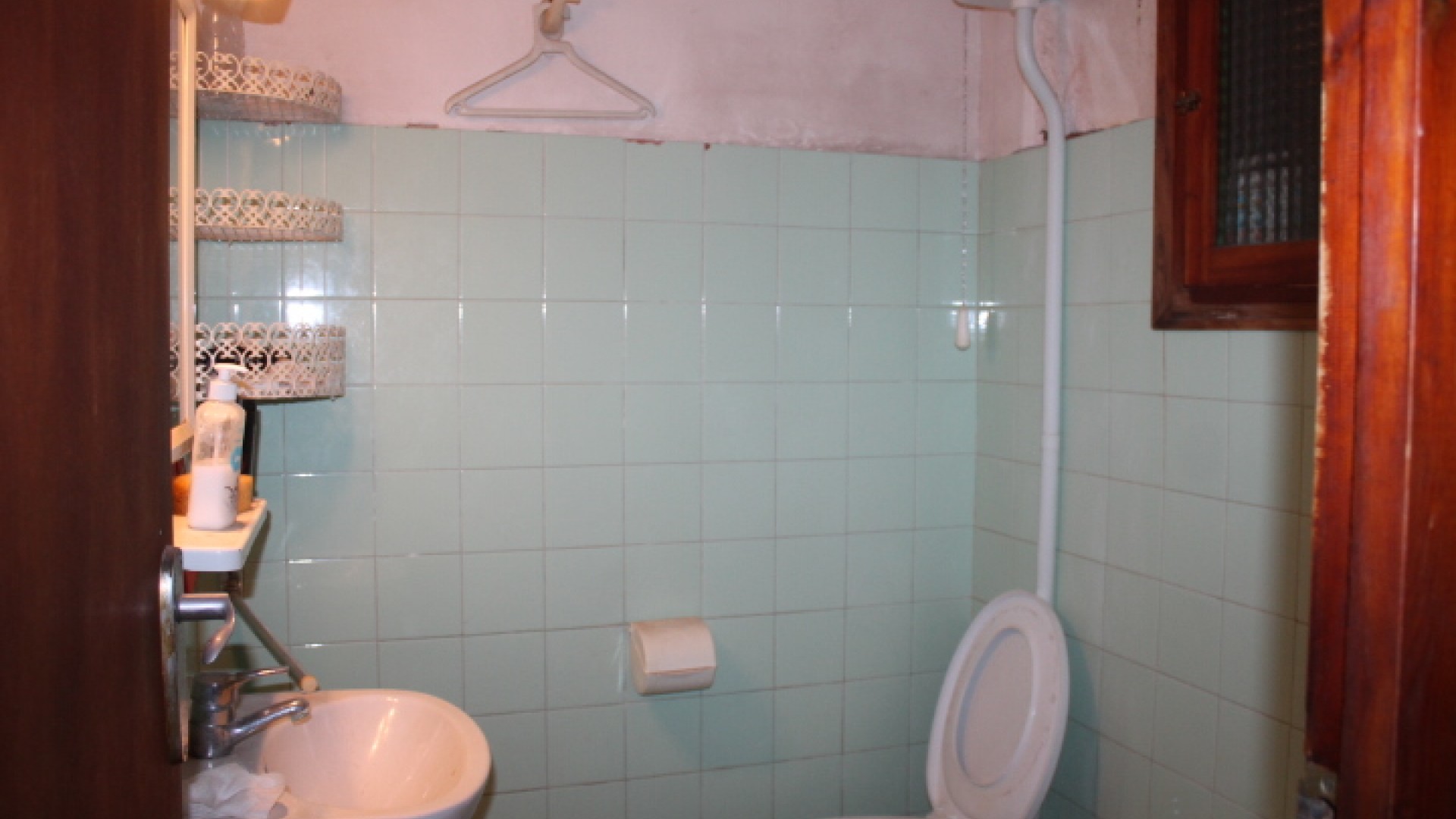 Videresalg - Byhus -
Pinoso - calle lepanto