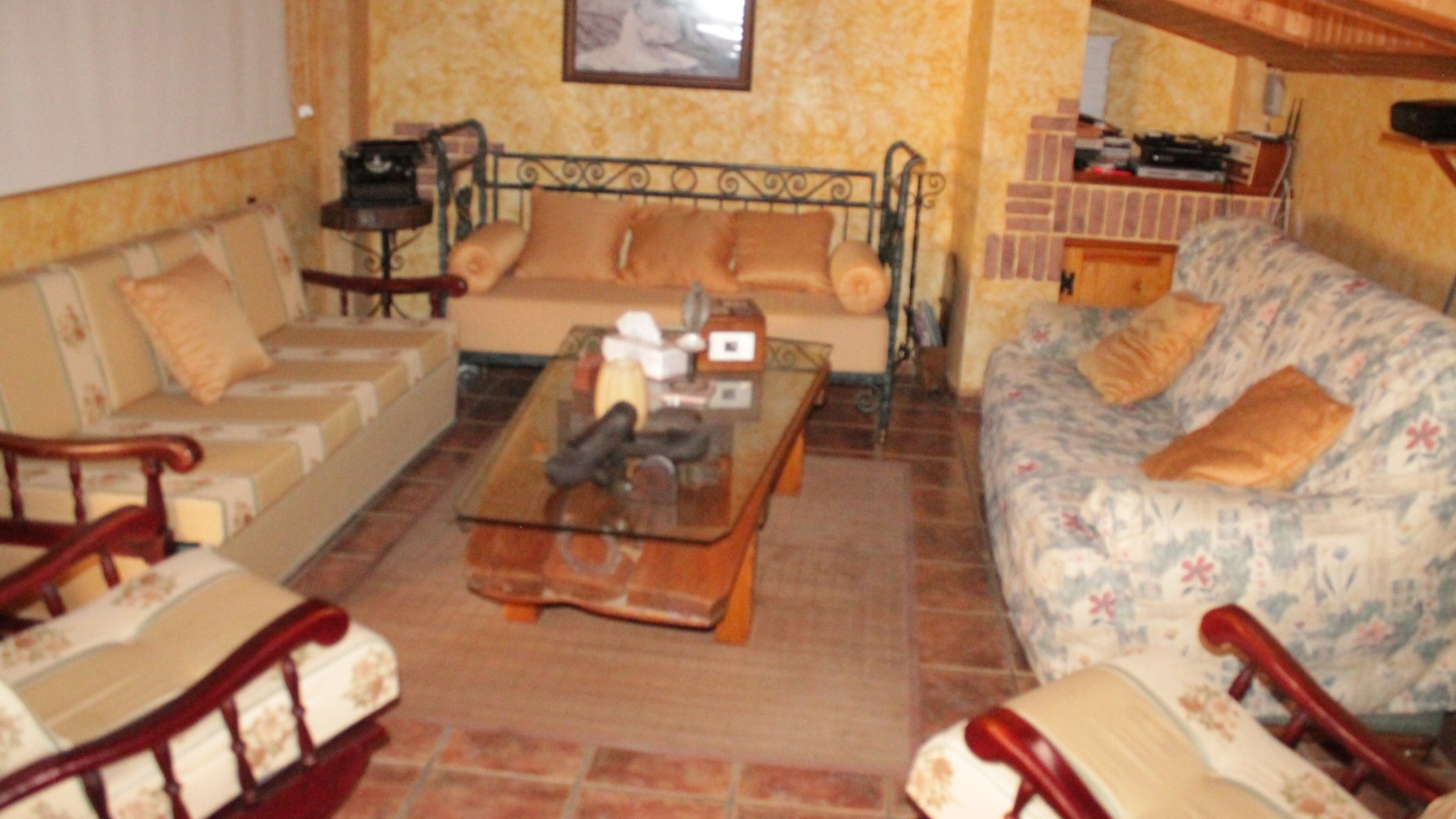 Videresalg - Byhus -
Pinoso - Pinoso Alicante