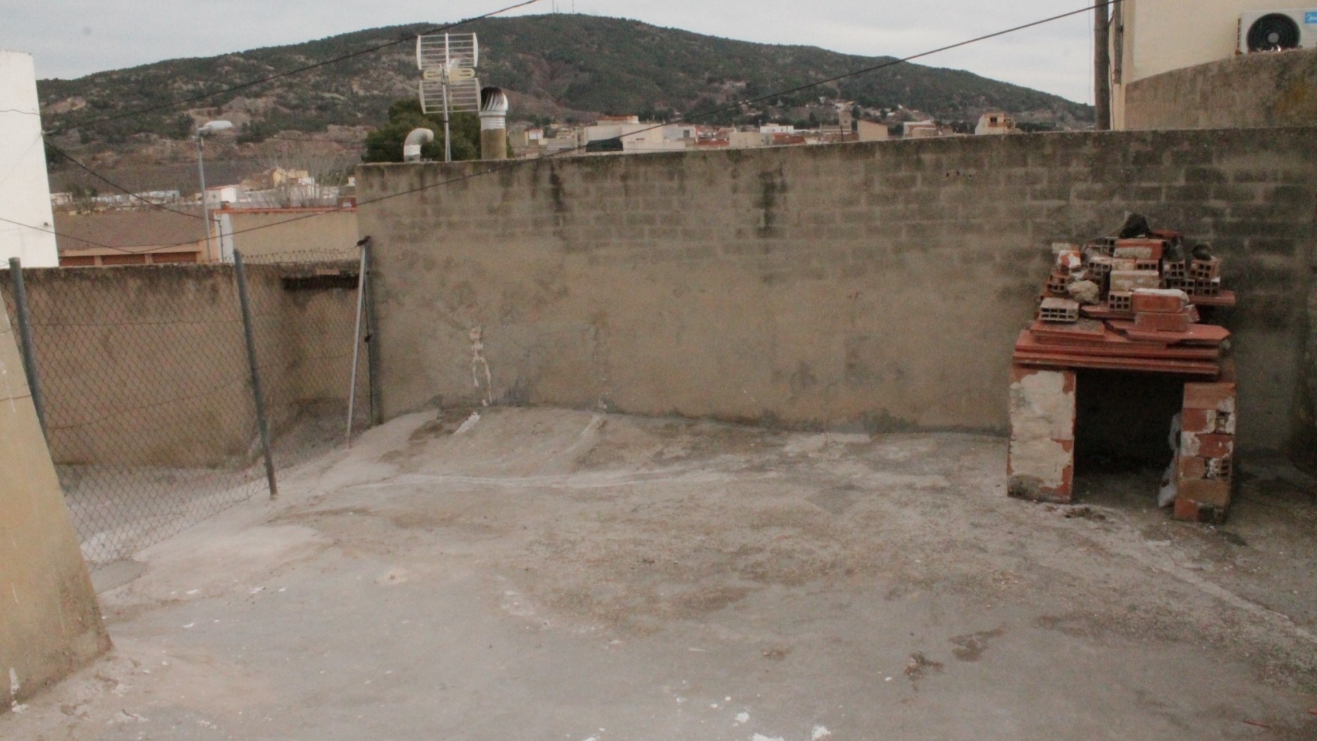 Videresalg - Byhus -
Pinoso - Pinoso Alicante