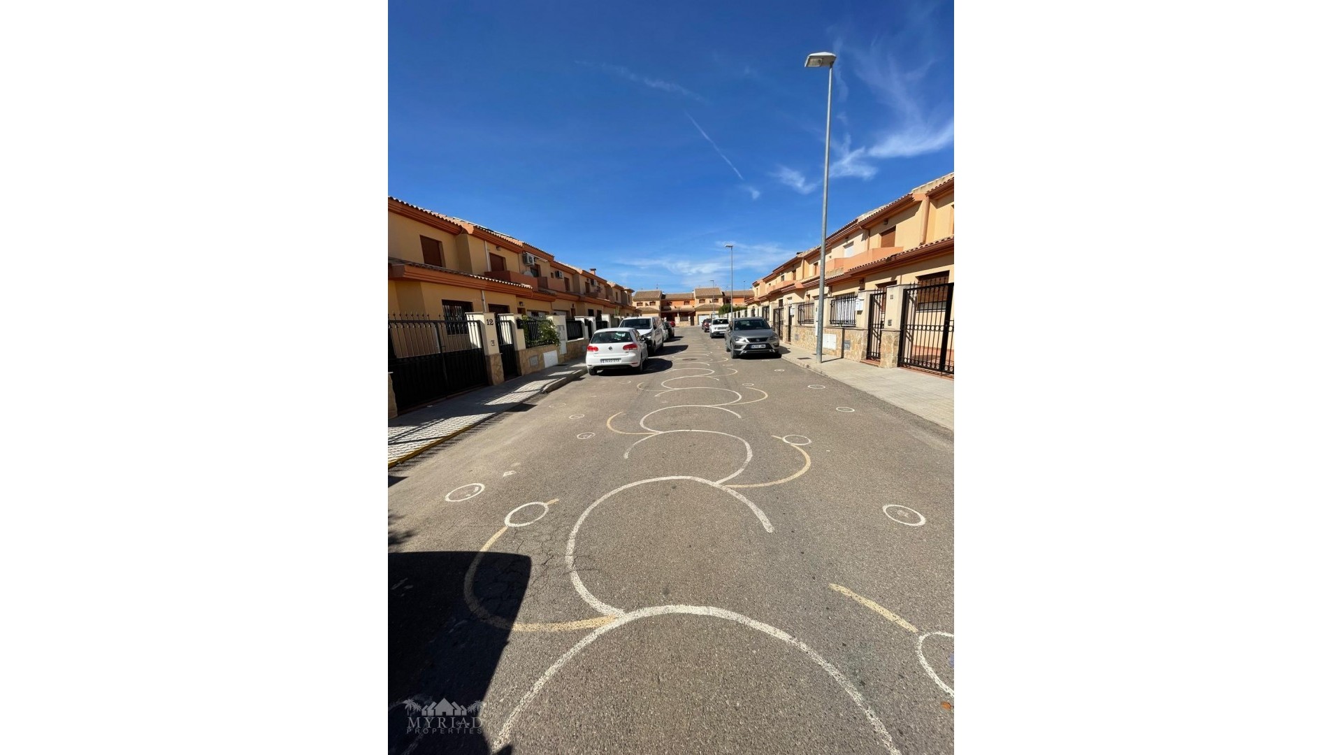 Videresalg - Byhus -
Pinoso - Pinoso Alicante