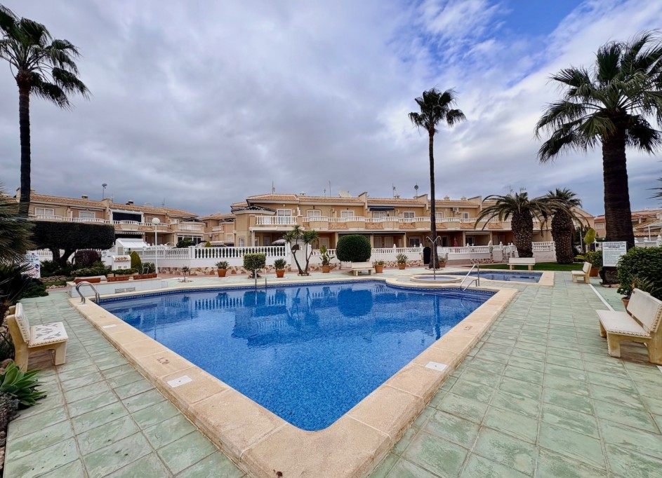 Videresalg - Byhus -
Rojales - Ciudad Quesada