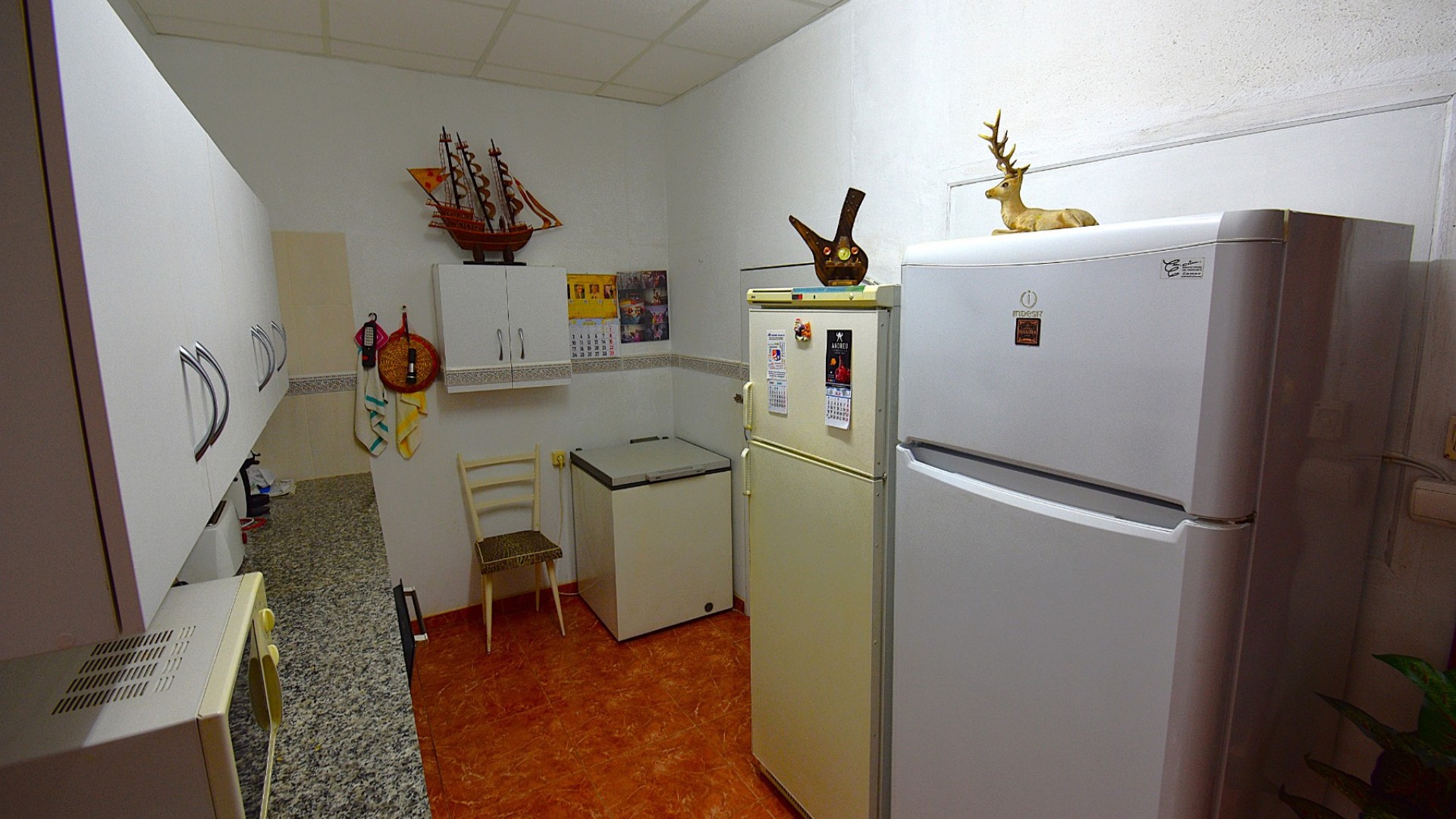 Videresalg - Byhus -
Rojales