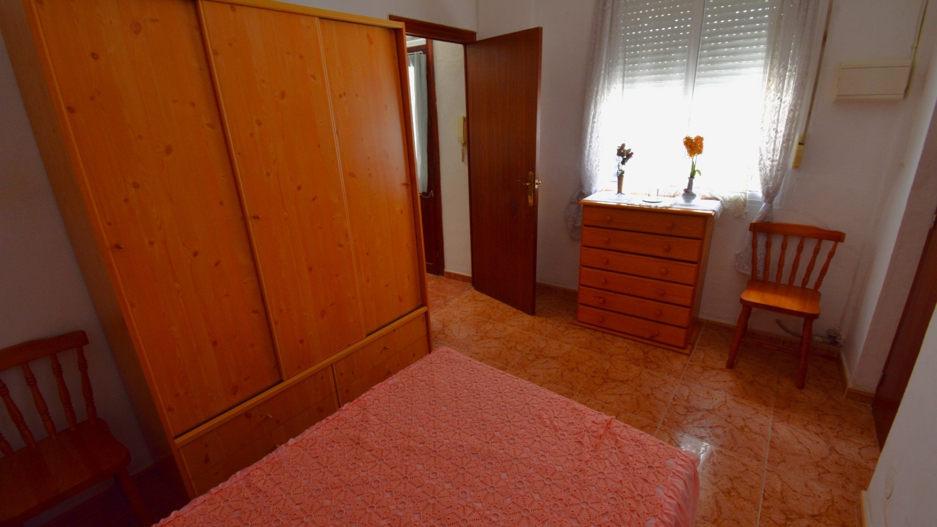 Videresalg - Byhus -
Rojales