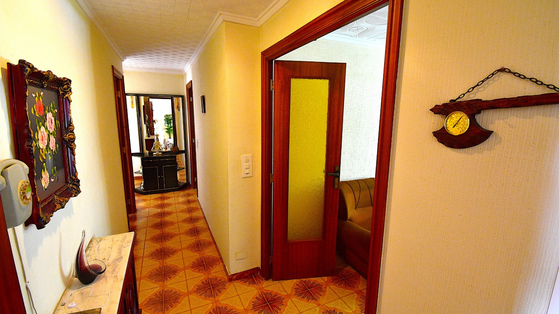 Videresalg - Byhus -
Rojales