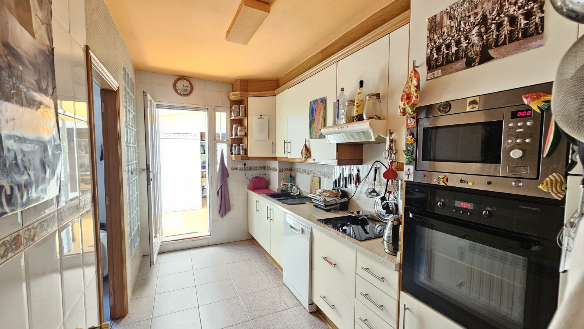 Videresalg - Byhus -
Torre De La Horadada - Beachside Torre de la Horadada