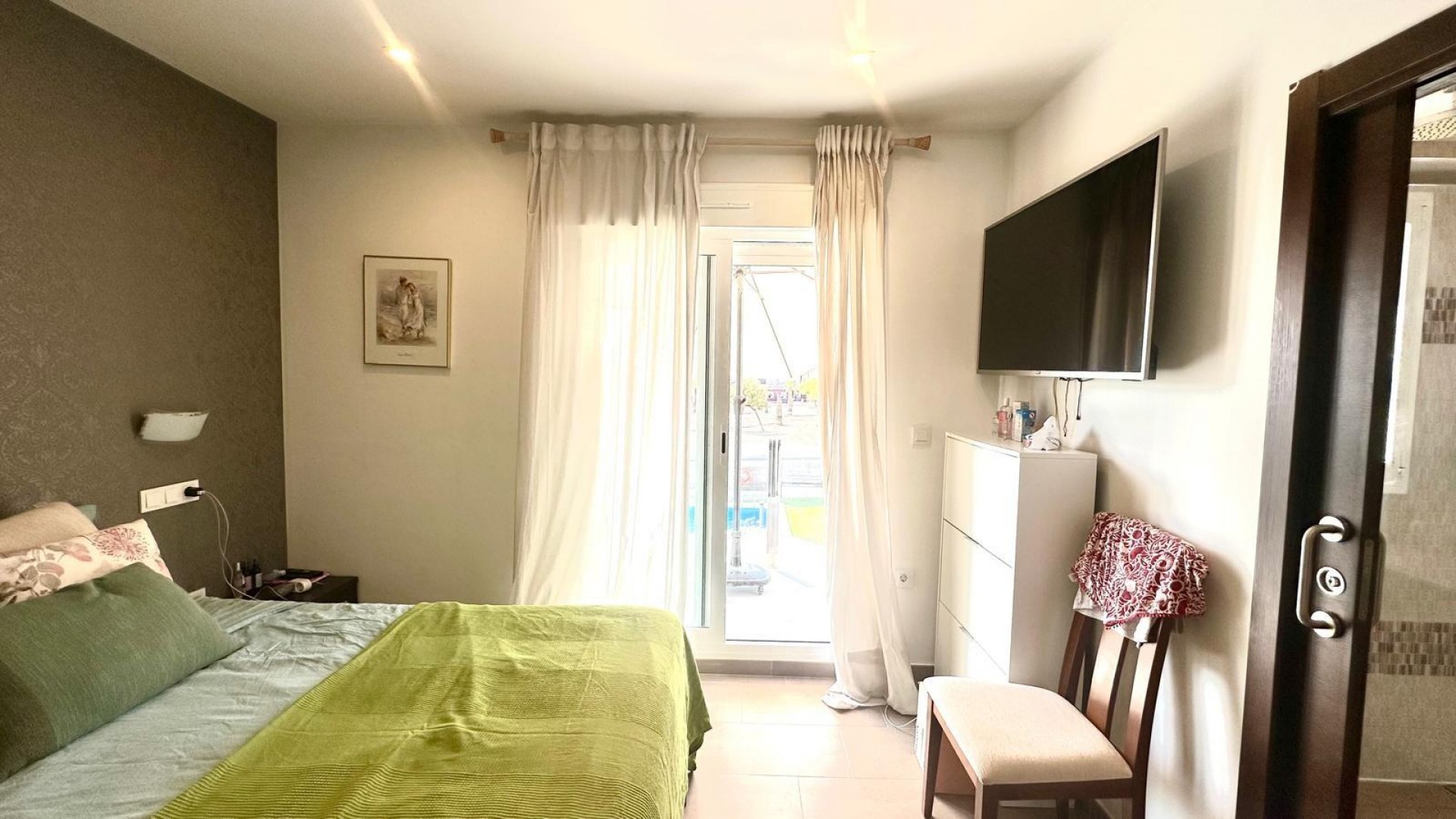 Videresalg - Byhus -
Torrevieja - Aguas Nuevas