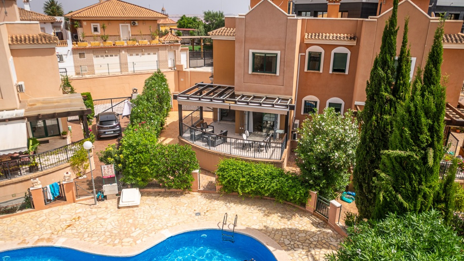 Videresalg - Byhus -
Torrevieja - LOS BALCONES - LOS ALTOS