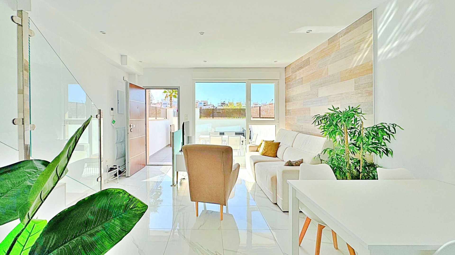 Videresalg - Byhus -
Torrevieja - Los Balcones