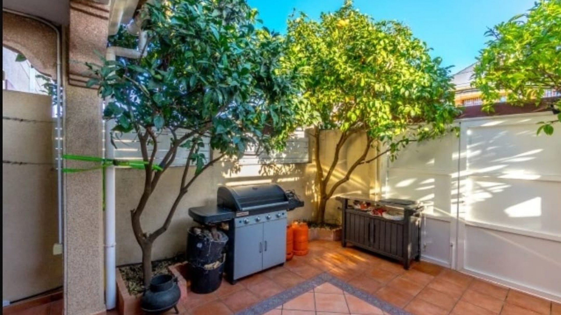 Videresalg - Byhus -
Torrevieja - Torreblanca