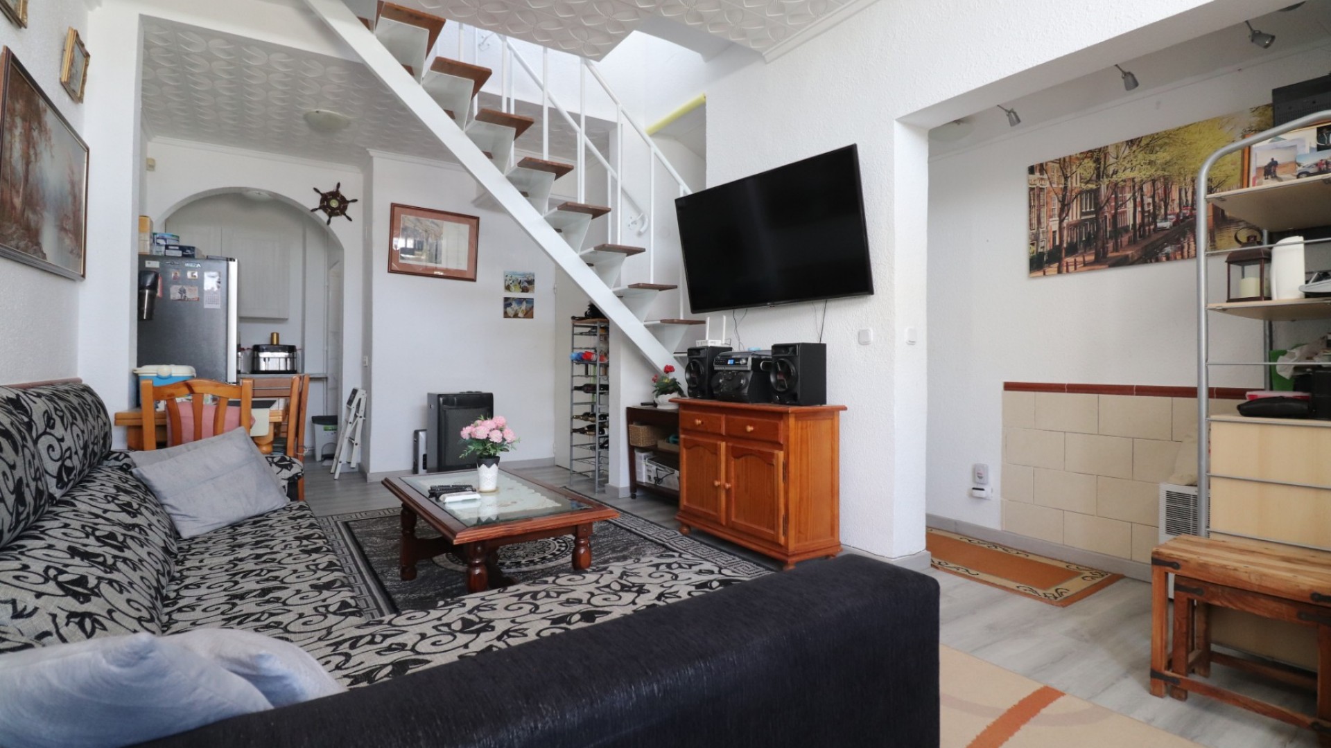 Videresalg - Byhus -
Torrevieja - Torretas