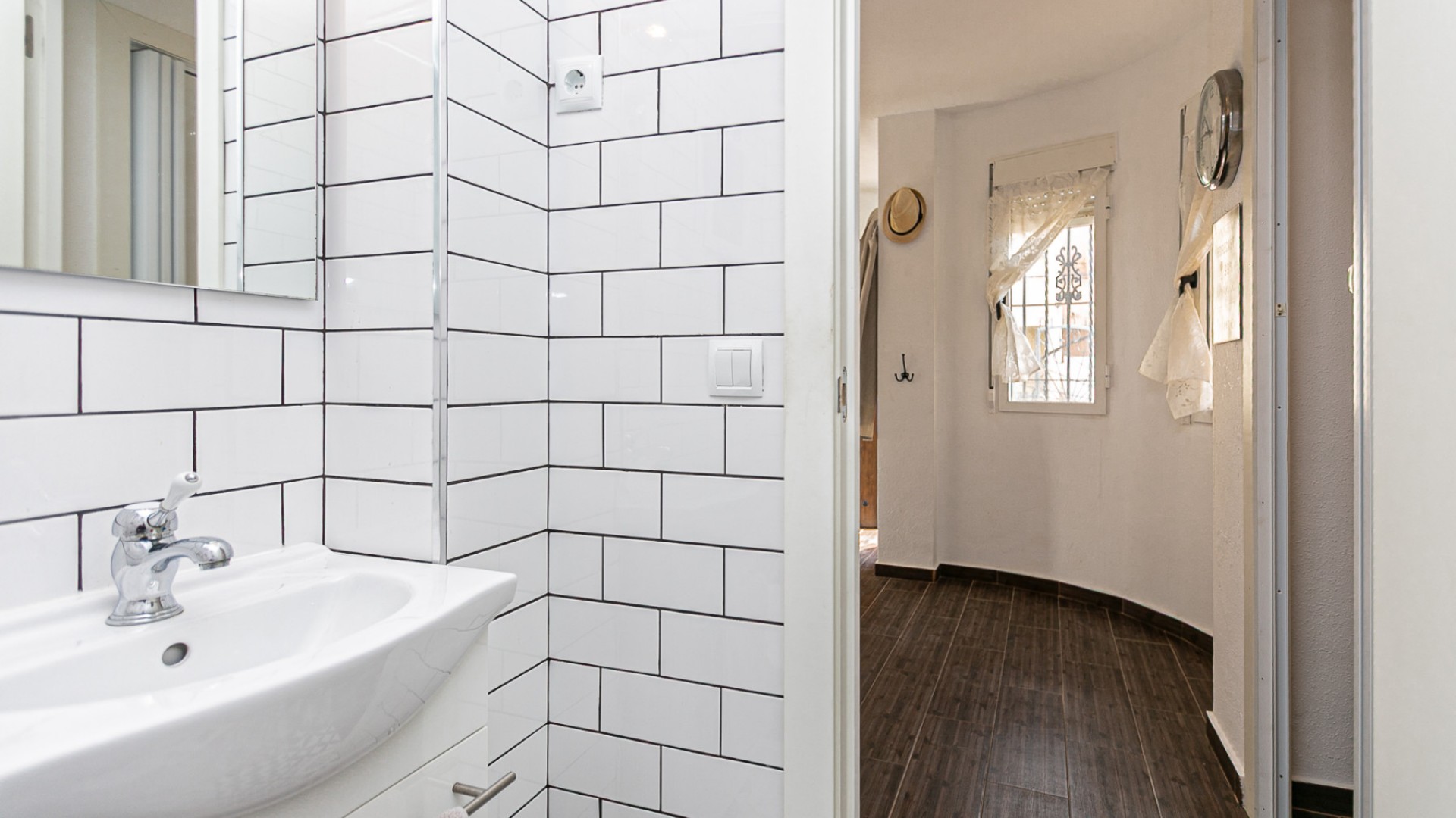 Videresalg - Byhus -
Torrevieja - Torretas