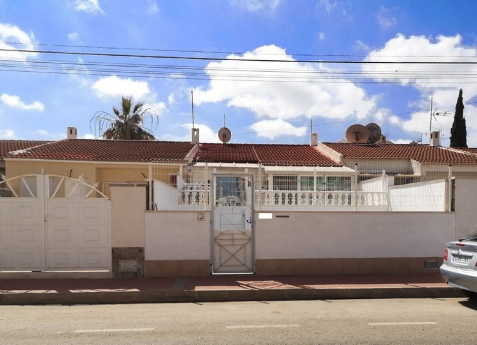 Videresalg - Byhus -
Torrevieja - Torretas