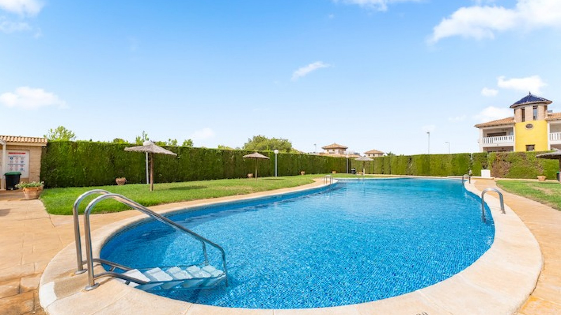 Videresalg - Byhus -
Villamartín - Monte Golf