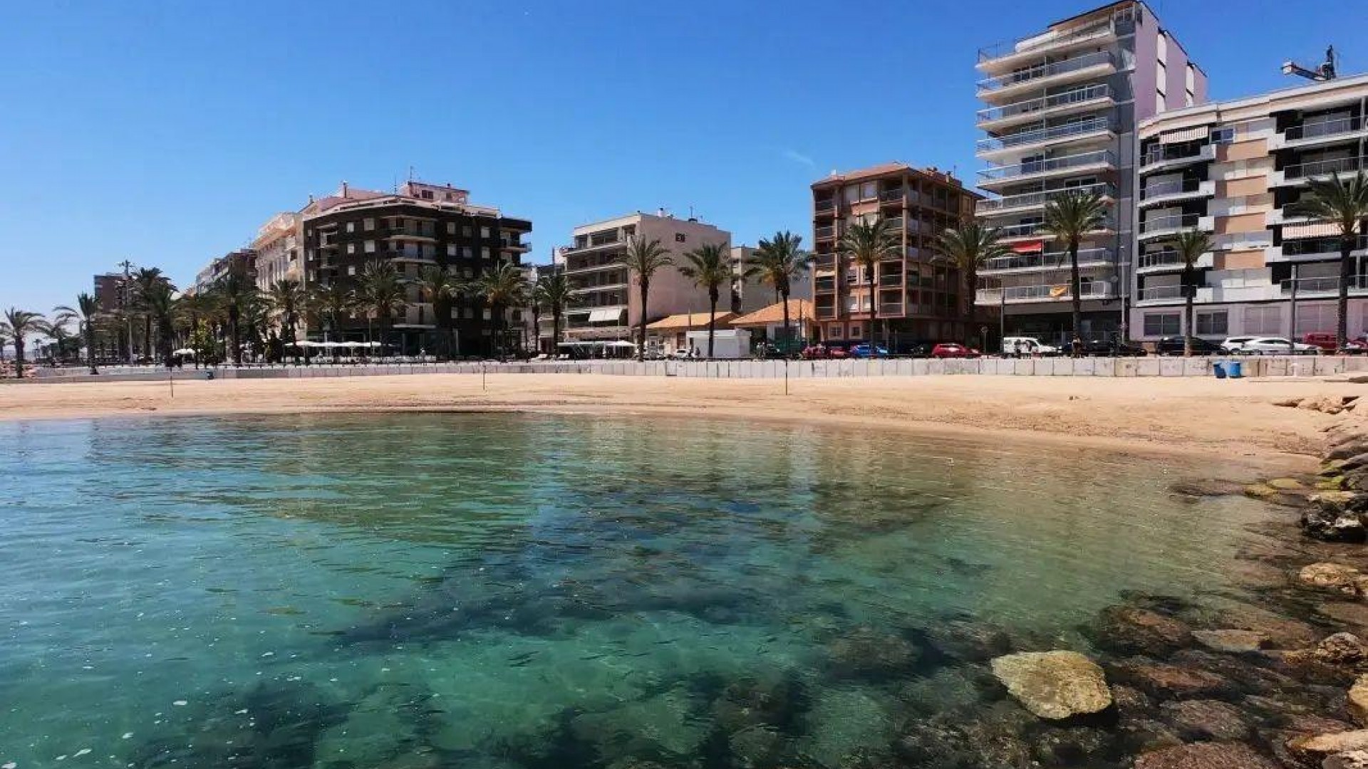 Videresalg - Depotrum -
Torrevieja - Playa del Cura