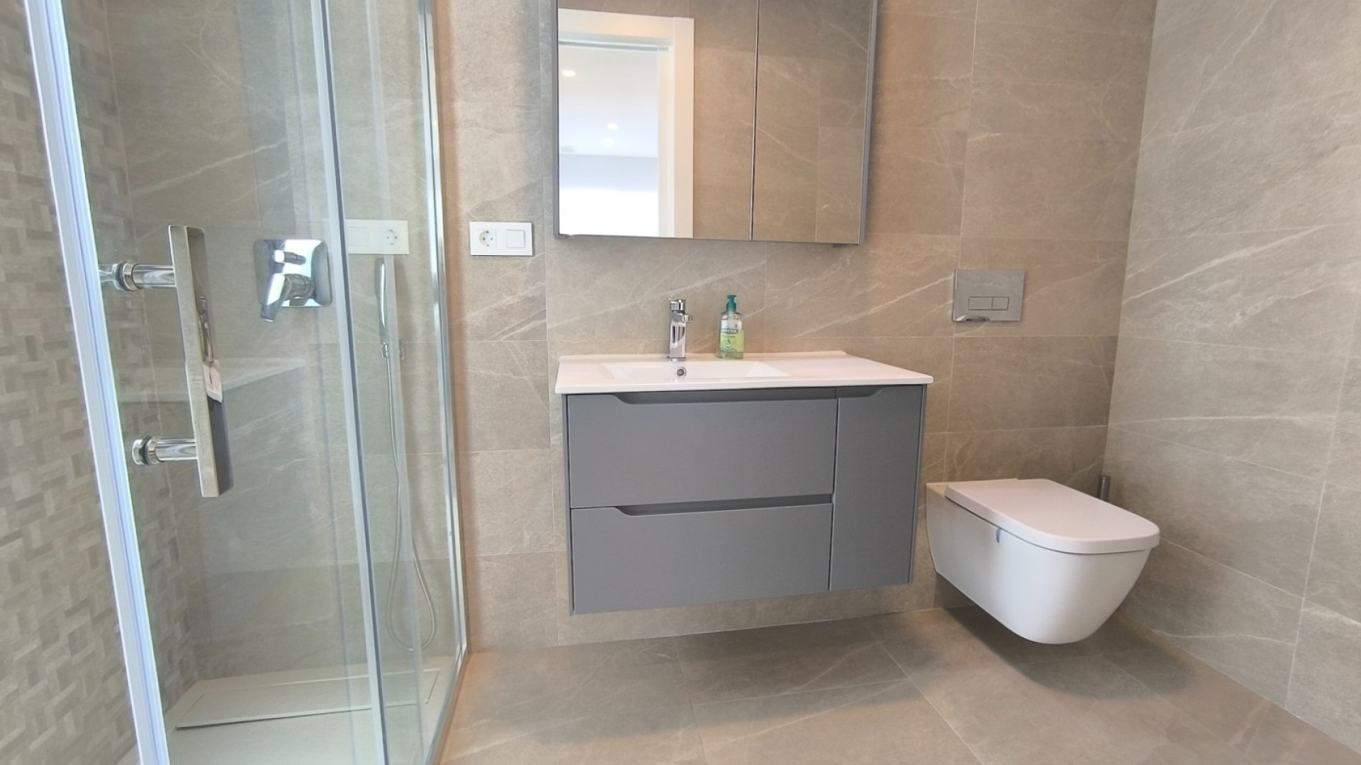 Videresalg - Dobbeltvilla -
Algorfa