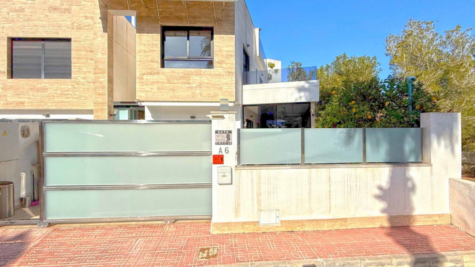 Videresalg - Dobbeltvilla -
Orihuela Costa - Villamartín