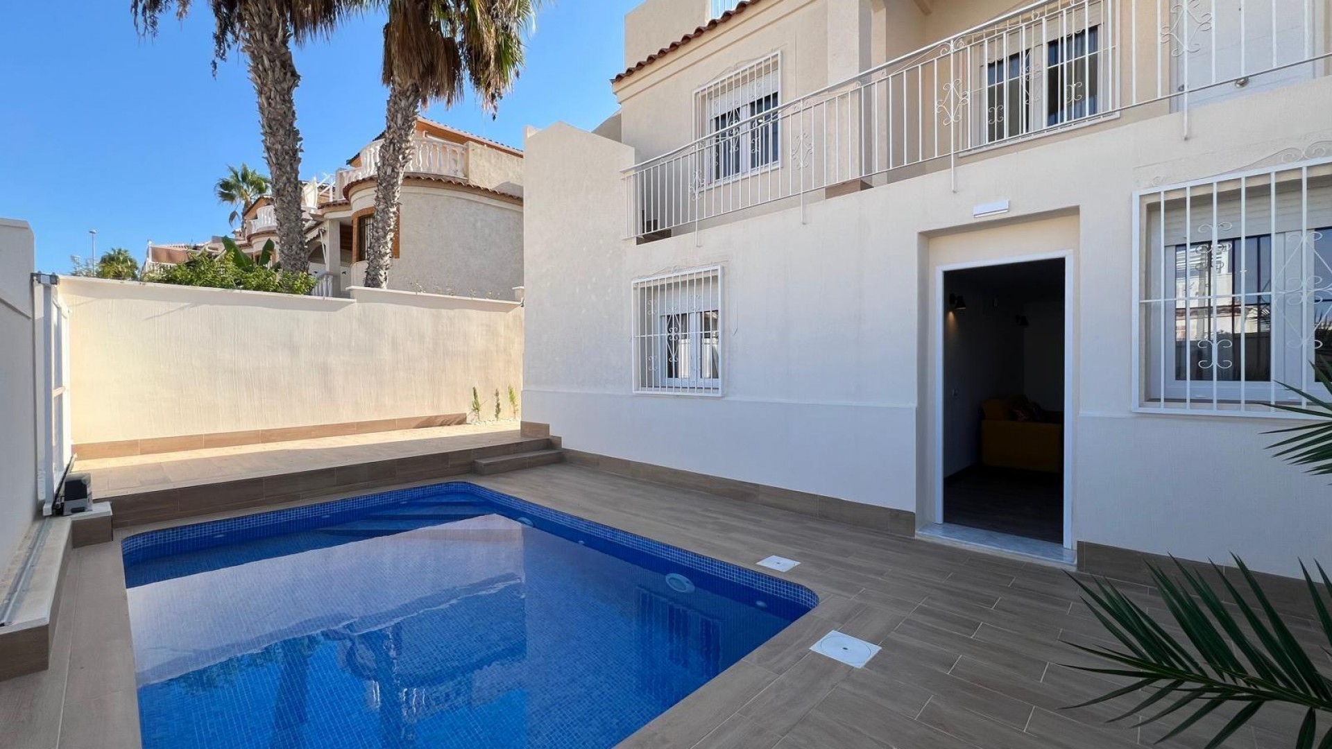 Videresalg - Dobbeltvilla -
Torrevieja - Torreblanca