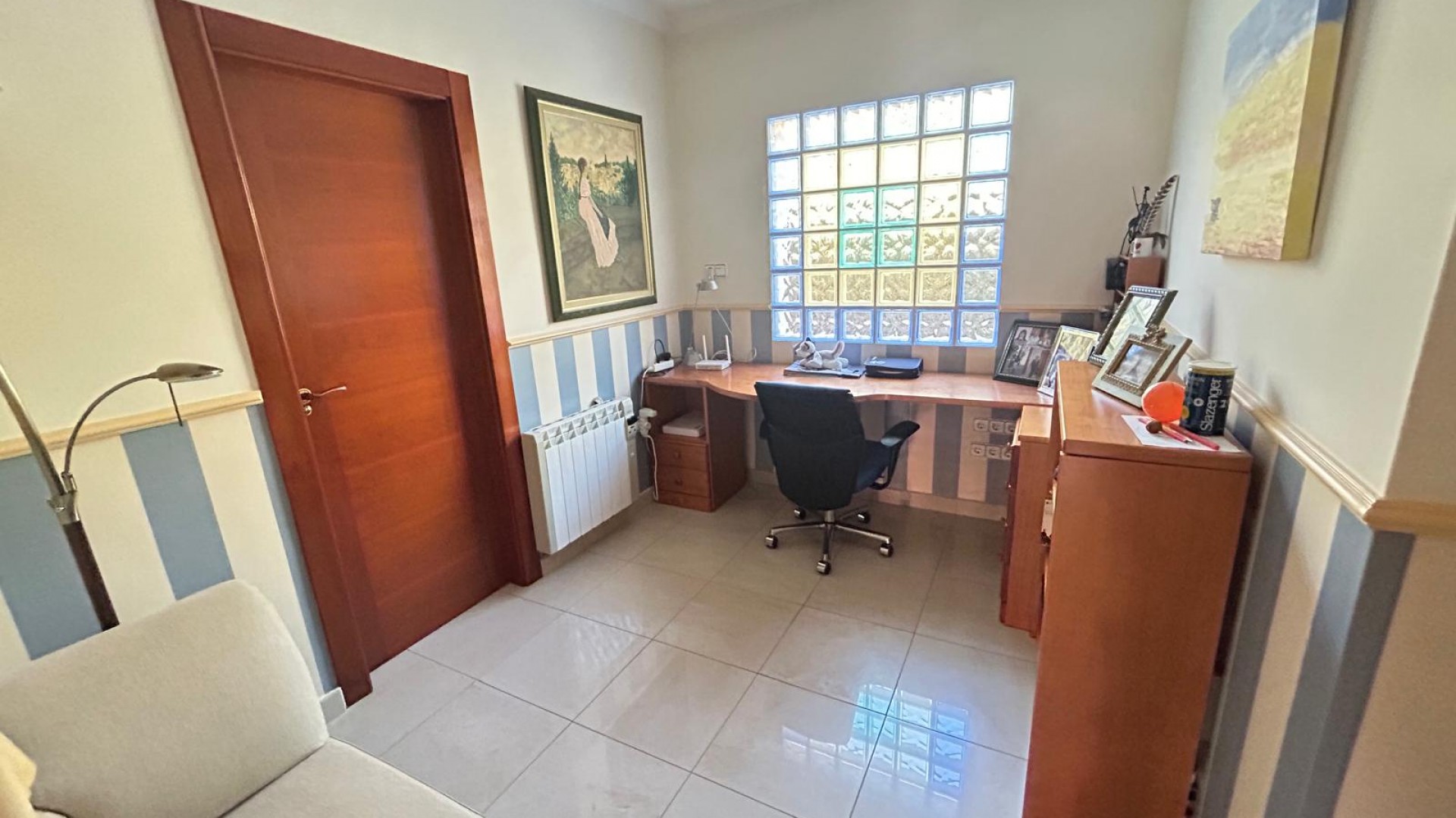 Videresalg - Finca landejendom -
Albatera