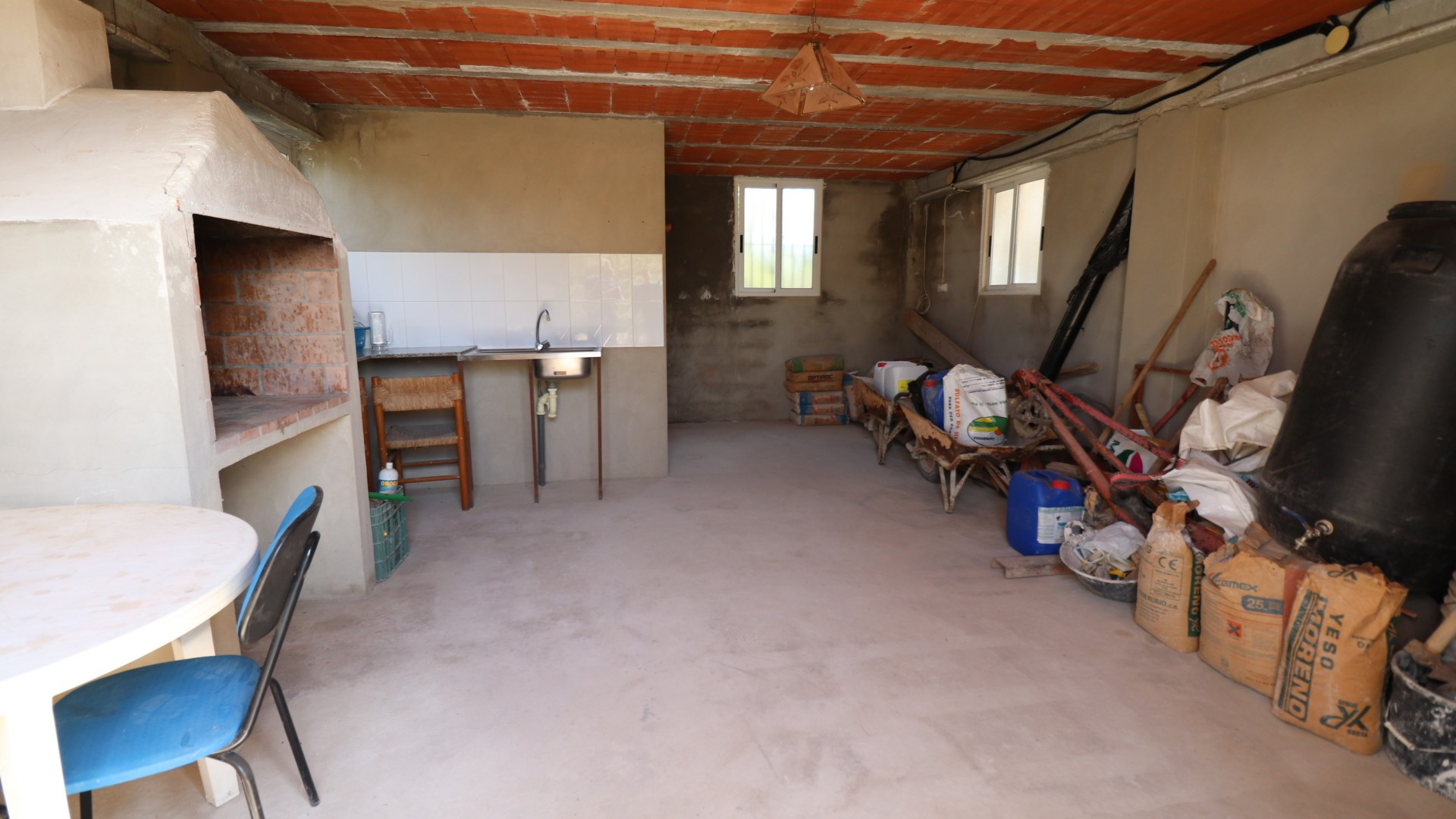 Videresalg - Finca landejendom -
Algorfa