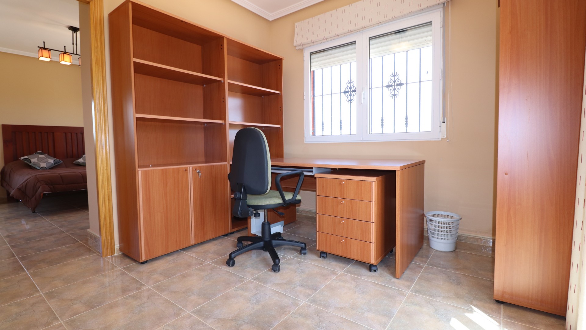 Videresalg - Finca landejendom -
Algorfa