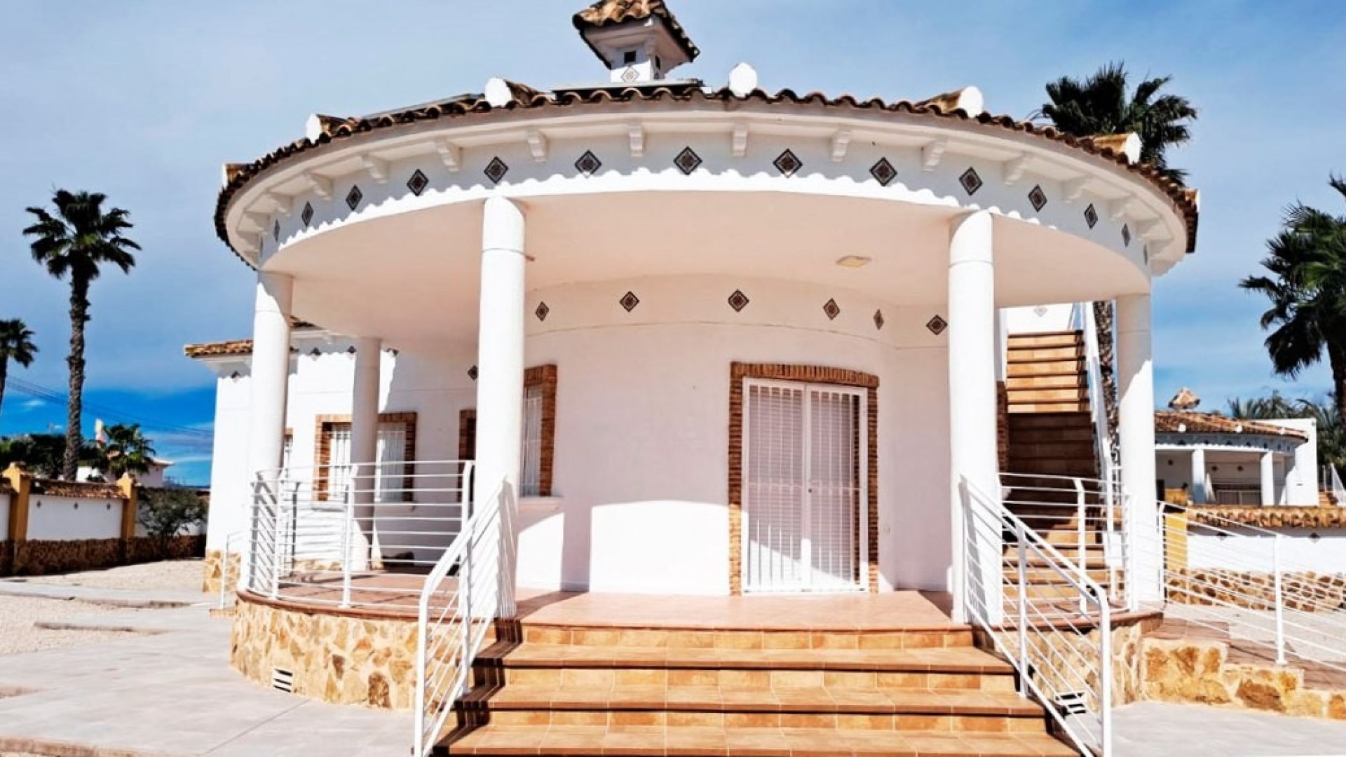 Videresalg - Finca landejendom -
Catral - Catral - Country