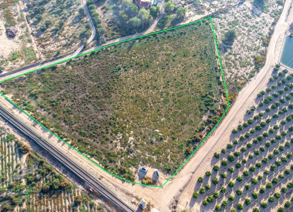 Videresalg - Finca landejendom -
Crevillent - Comunidad valenciana