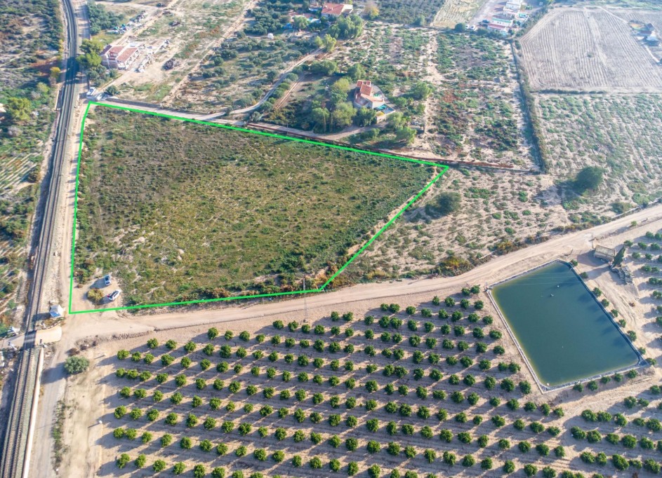 Videresalg - Finca landejendom -
Crevillent - Comunidad valenciana