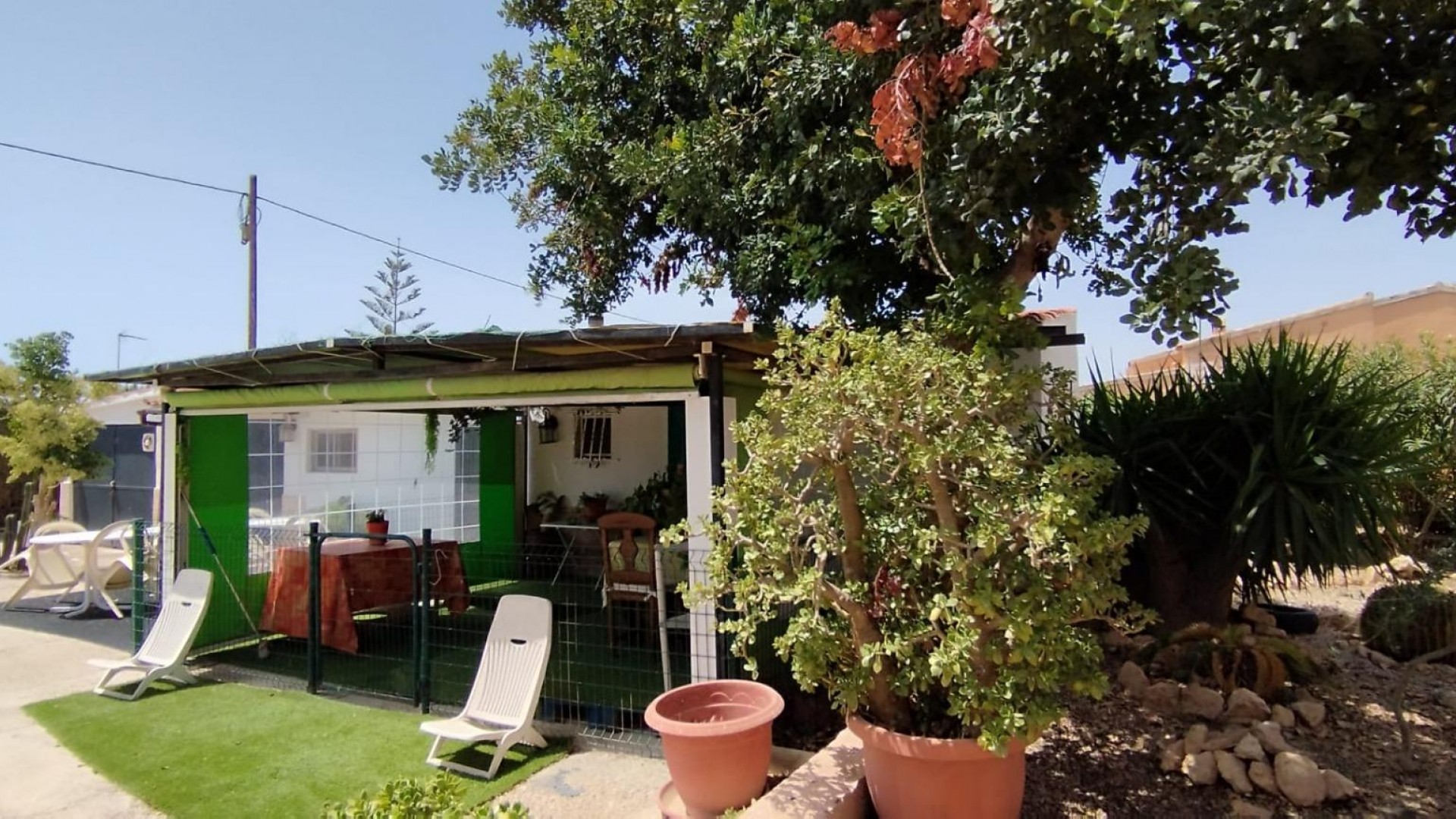 Videresalg - Finca landejendom -
Elche