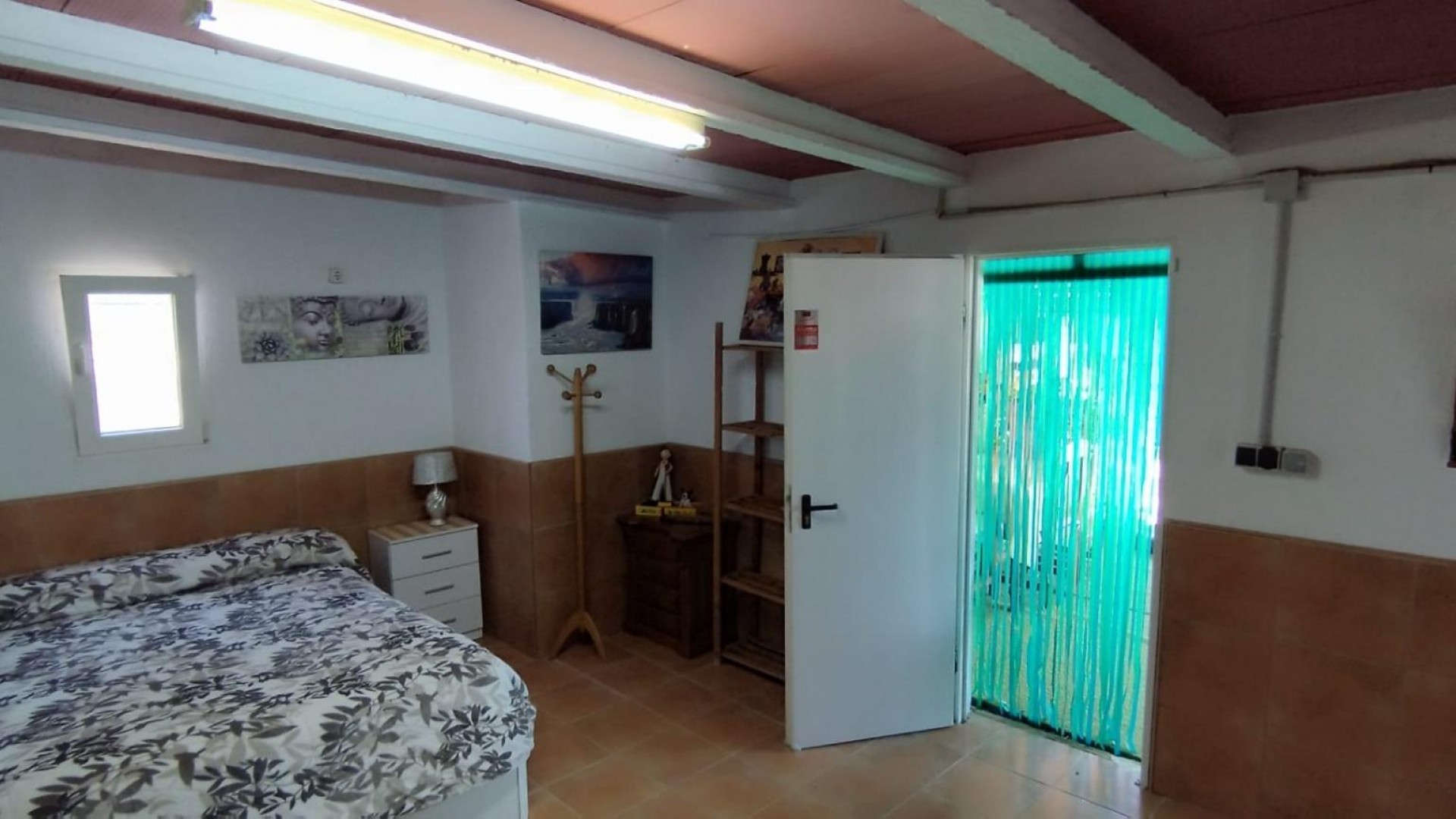 Videresalg - Finca landejendom -
Elche