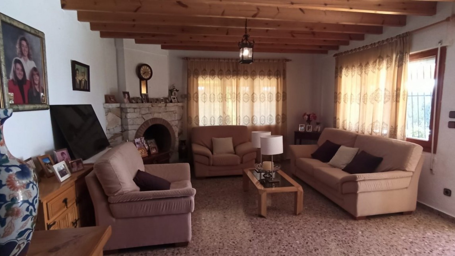 Videresalg - Finca landejendom -
Elche