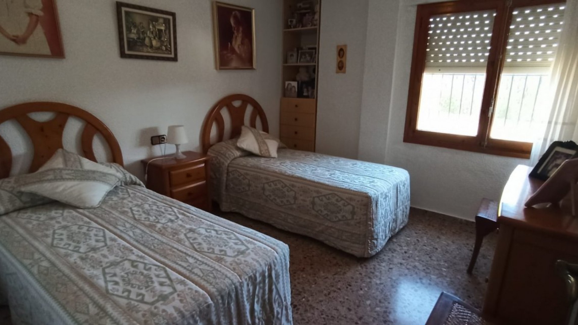 Videresalg - Finca landejendom -
Elche