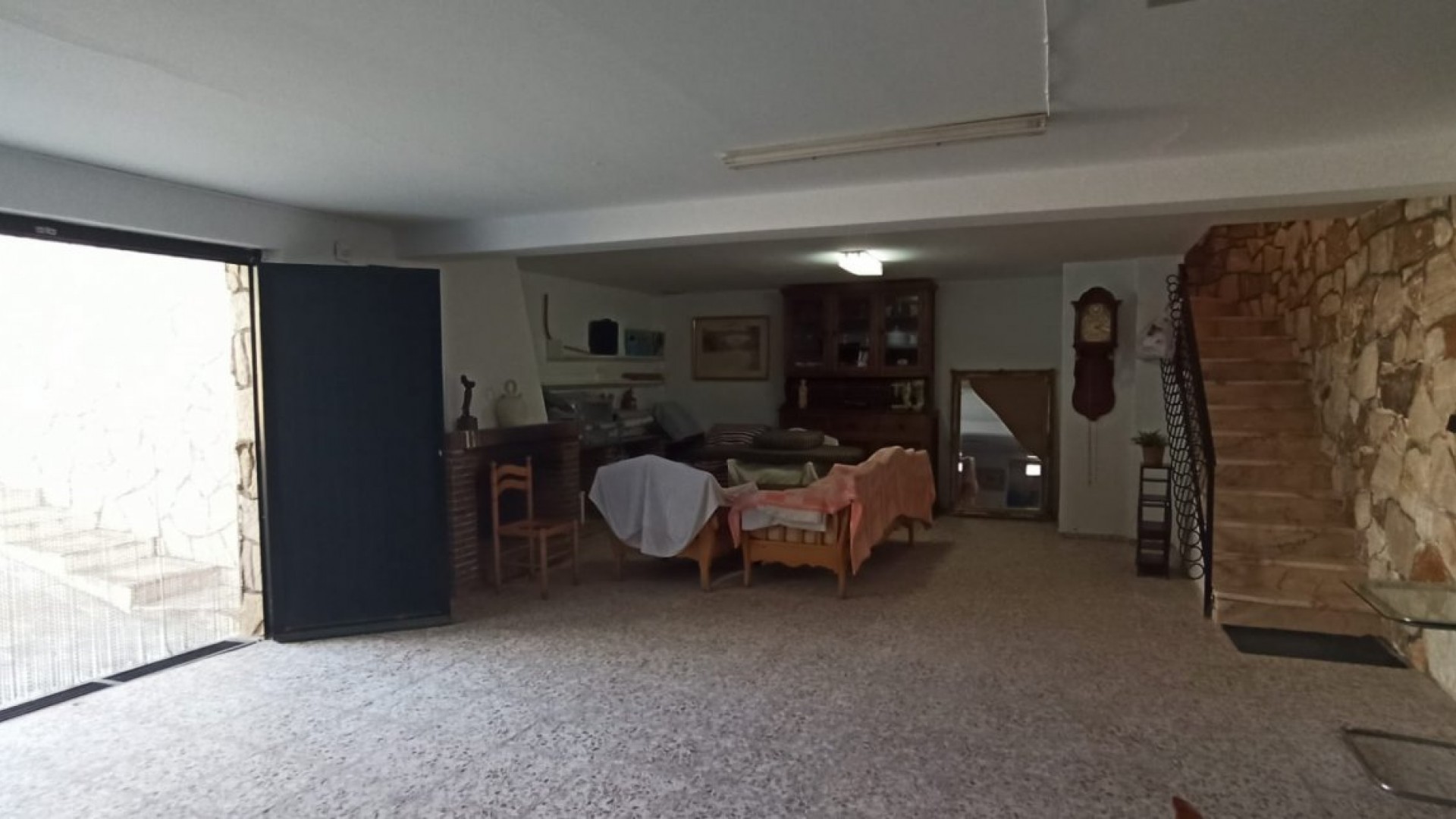 Videresalg - Finca landejendom -
Elche