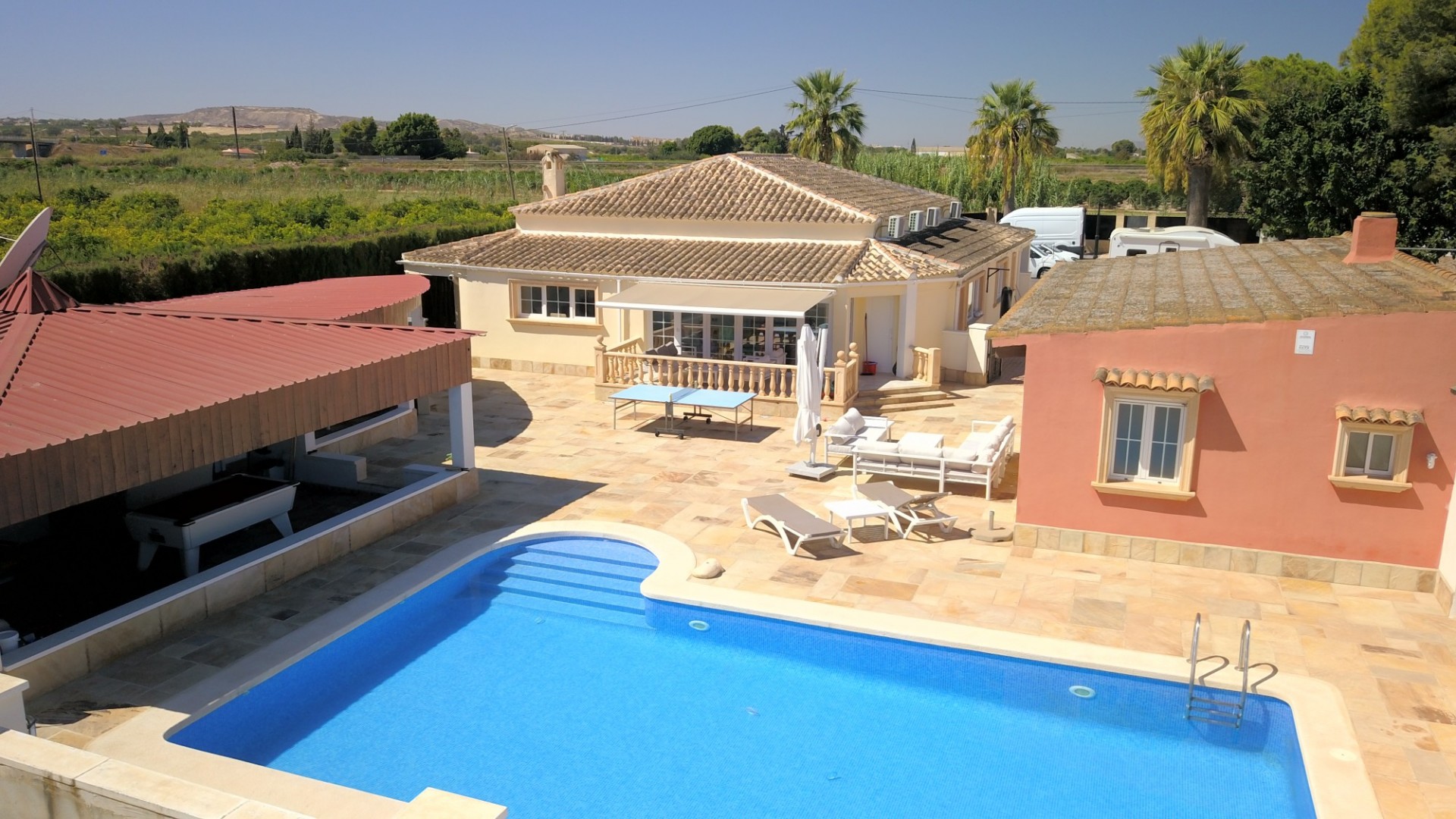 Videresalg - Finca landejendom -
Heredades - Heredades - Country