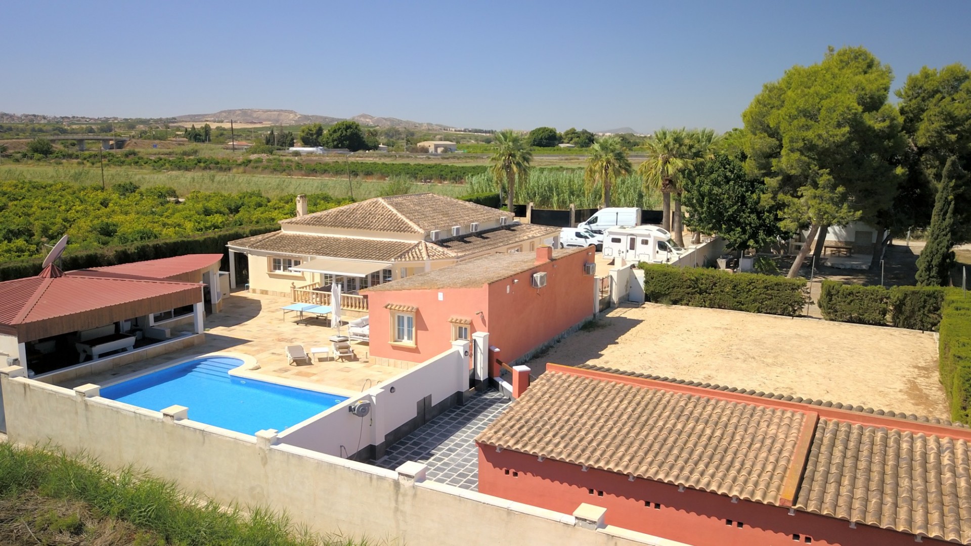 Videresalg - Finca landejendom -
Heredades - Heredades - Country