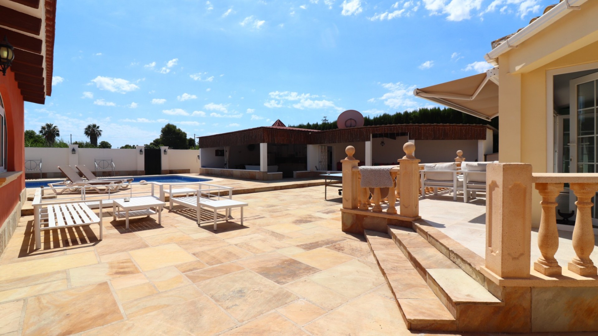 Videresalg - Finca landejendom -
Heredades - Heredades - Country