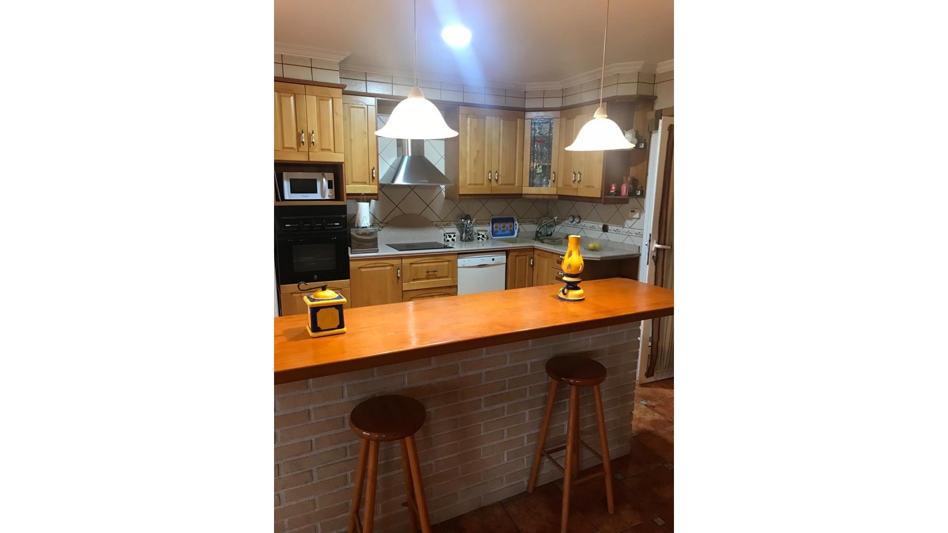 Videresalg - Finca landejendom -
Hondón de las Nieves