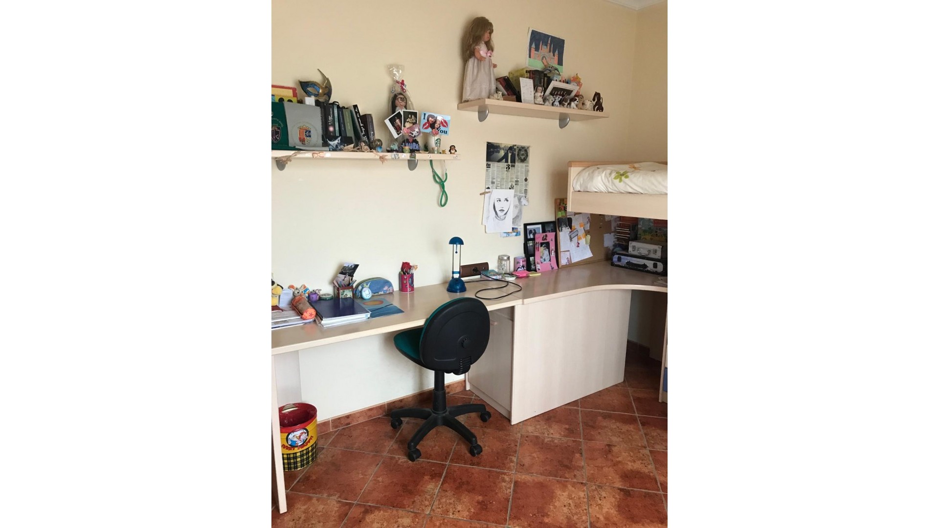 Videresalg - Finca landejendom -
Hondón de las Nieves