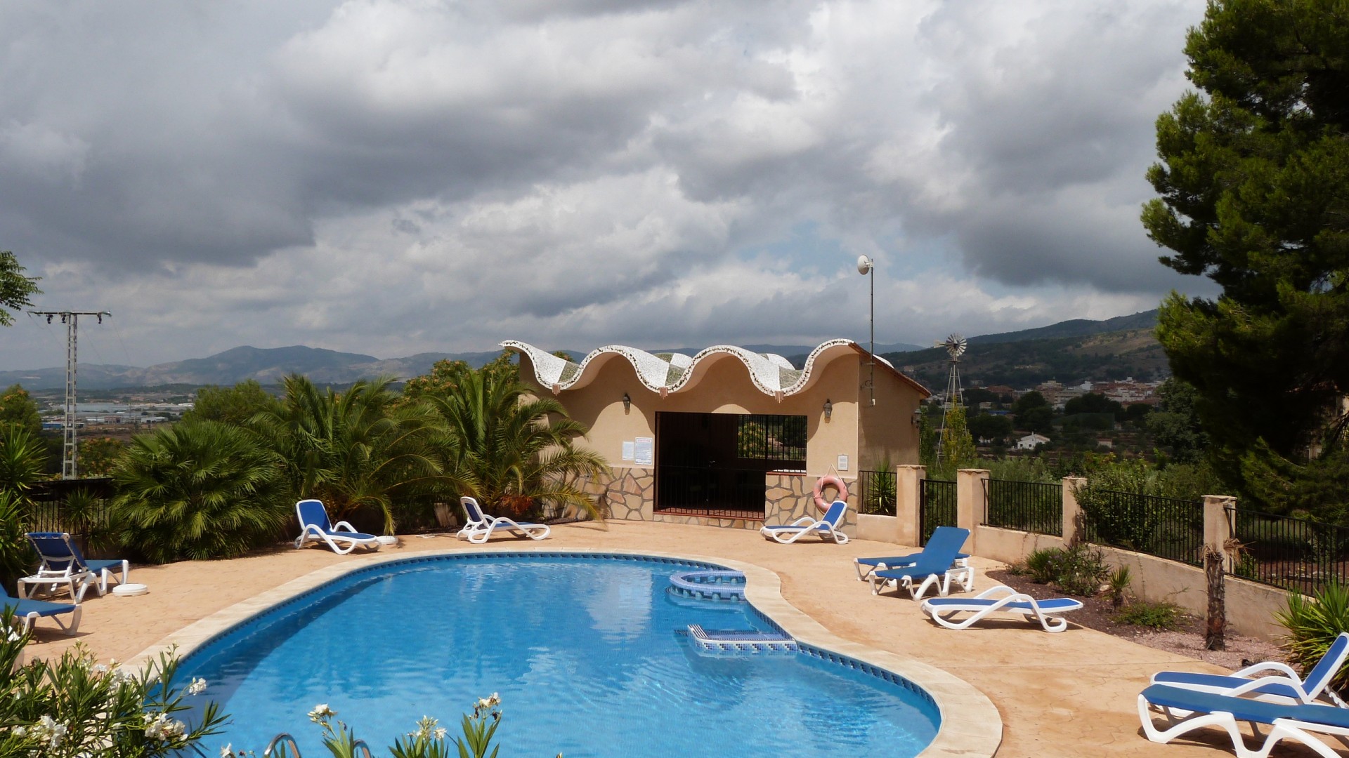 Videresalg - Finca landejendom -
Ibi - Ibi - Country